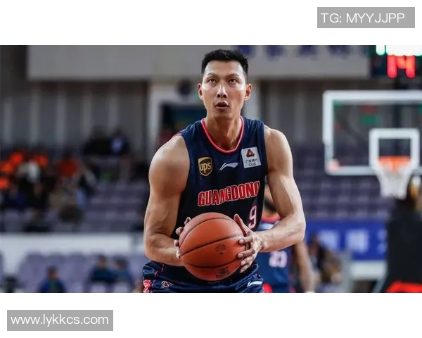 易建联迎职业生涯新里程碑：CBA生涯总得分突破1万，创历史记录